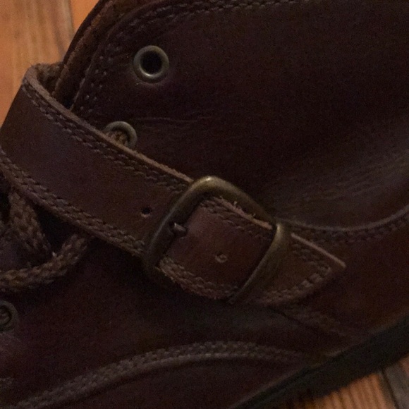 Brown lace up booties - Picture 2 of 5